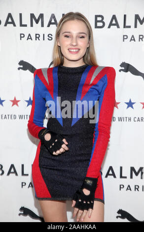 Los Angeles, Ca. Xxi Nov, 2019. Valutazione, al Puma x Balmain collaborazione lancio al latte Studios di Los Angeles, la California il 21 novembre 2019. Credito: Faye Sadou/media/punzone Alamy Live News Foto Stock