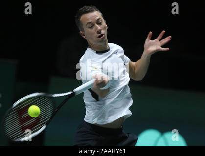 21 novembre 2019, Spagna, Madrid: tedesco giocatore di tennis Philipp KOHLSCHREIBER: risultati nei giocherà Nicolas Jarry dal Cile per il gruppo C della Coppa Davis in Spagna a Madrid, lunedì 21 novembre 2019. Foto: Cézaro De Luca foto: Cezaro de Luca/dpa Foto Stock