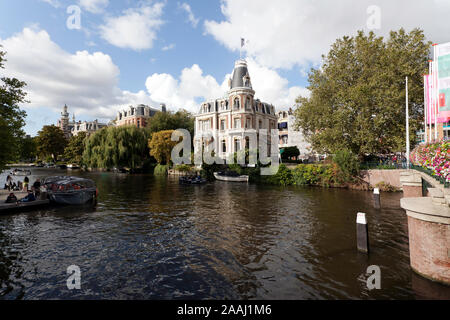 Ville a partire dalla fine del XIX secolo tra Weteringschans e Singelgracht, di fronte al Rijksmuseum Foto Stock