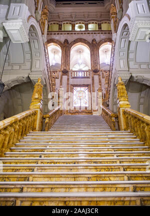 Madrid, Spagna - 19 novembre 2019. Lo Scalone del Museo Navale di Madrid. Spagna. Foto Stock