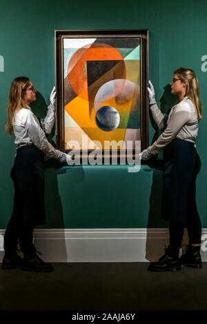 Sothebys, Londra, Regno Unito. 22 Nov 2019. Suprematism Sperical, da Ivan Kliun, est £2.5-3.5m - Sotheby's anteprime la sua arte russa settimana con opere provenienti dalle proprie foto russo e opere d'arte, Fabergé e le icone delle vendite su 26 Novembre a Londra. Credito: Guy Bell/Alamy Live News Foto Stock