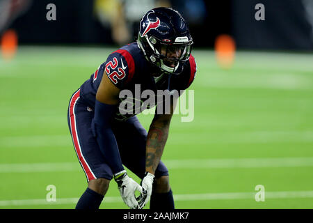 Houston, Texas, Stati Uniti d'America. Xxi Nov, 2019. Houston Texans cornerback Gareon Conley (22) attende la snap sulla linea di scrimmage durante la NFL stagione regolare il gioco tra la Houston Texans e Indianapolis Colts a NRG Stadium di Houston, TX il 21 novembre 2019. Credito: Erik Williams/ZUMA filo/Alamy Live News Foto Stock