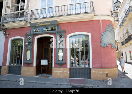 Cafe di royalty, Cadice, Andalusia, Spagna, Europa Foto Stock