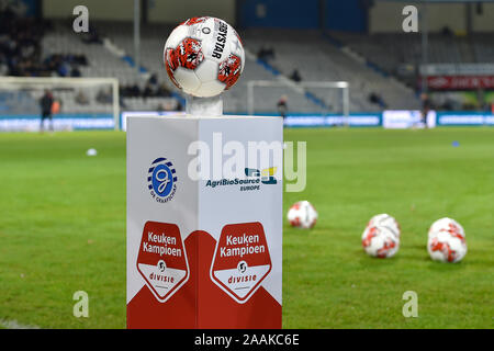 DOETINCHEM, De Vijverberg, 22-11-2019, calcio, olandese Keuken Kampioen Divisie, de Graafschap - Jong PSV, match ball prima della partita de Graafschap - Jong PSV Foto Stock