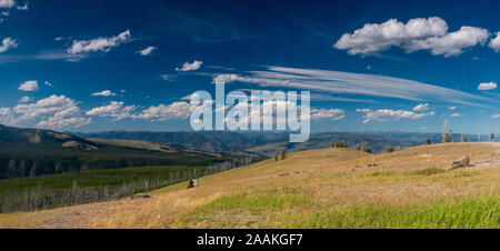 Vista da vicino al Monte Washburn nella Lamar Valley Foto Stock