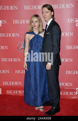 PALM SPRNGS, CA - Gennaio 2, 2016: Attore Paul Dano & attrice ragazza Zoe Kazan all'2016 Palm Springs International Film Festival Awards Gala © 2016 Paul Smith / Featureflash Foto Stock