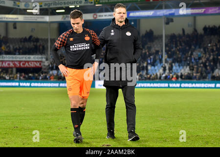 Doetinchem, Nederland. 22 Novembre, 2019. DOETINCHEM, De Vijverberg, 22-11-2019, calcio, olandese Keuken Kampioen Divisie, de Graafschap - Jong PSV, Jong PSV deluso dopo la partita de Graafschap - Jong PSV 4-1 Credito: Pro scatti/Alamy Live News Foto Stock