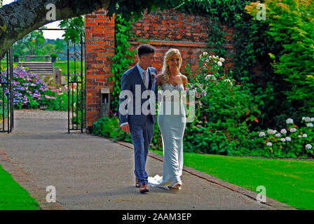 La sposa e lo sposo. Foto Stock