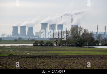 Cottam Power Station e inondazioni Foto Stock