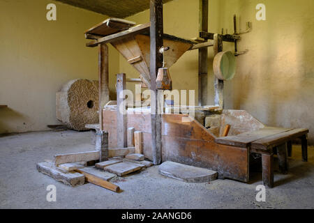 Attrezzature in legno di un mulino ad acqua tonya trabzon turchia Foto Stock