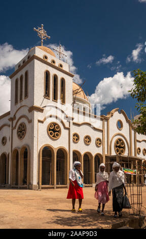 Etiopia, Gamo-Gofa, Arba Minch, nuova ortodossi Medhane Alem chiesa Foto Stock