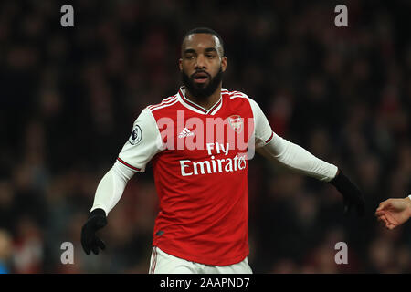 Emirates Stadium, Londra sabato 23 novembre 2019. Londra, Inghilterra - Novembre 23RD Alexandre Lacazette dell'Arsenal punteggi i suoi lati secondo obiettivo durante il match di Premier League tra l'Arsenal e Southampton all'(credito: Leila Coker | MI News) La fotografia può essere utilizzata solo per il giornale e/o rivista scopi editoriali, è richiesta una licenza per uso commerciale Credito: MI News & Sport /Alamy Live News Foto Stock