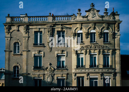 Reims Francia Novembre 22, 2019 la vista di un edificio situato a Reims nel pomeriggio Foto Stock