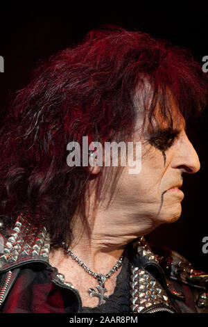 Alice Cooper performing live su Halloween a Colston Hall, Bristol. Foto Stock