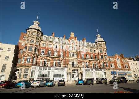 Il Royal Hotel sul lungomare di Weymouth. Il Dorset England Regno Unito GB. Foto Stock