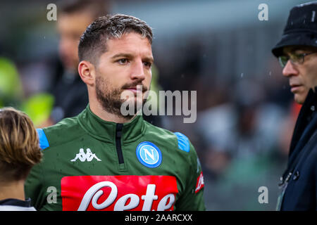 Milano, Italia. 23 Nov, 2019. dries mertens (SSC Napoli)durante il Milan vs Napoli, italiano di calcio di Serie A del campionato Gli uomini di Milano, Italia, 23 novembre 2019 - LPS/Fabrizio Carabelli Credito: Fabrizio Carabelli/LP/ZUMA filo/Alamy Live News Foto Stock