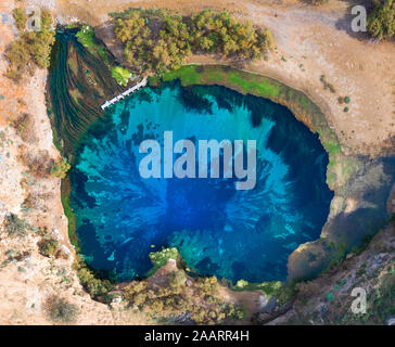 Vista aerea del lago di almyros a Heraklion, Creta, Grecia. Foto Stock