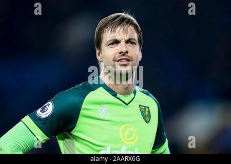 Liverpool, Regno Unito. 23 Nov, 2019. Norwich City il portiere Tim Krul guarda a. Premier League, Everton v Norwich City a Goodison Park di Liverpool sabato 23 novembre 2019. Questa immagine può essere utilizzata solo per scopi editoriali. Solo uso editoriale, è richiesta una licenza per uso commerciale. Nessun uso in scommesse, giochi o un singolo giocatore/club/league pubblicazioni. pic da Chris Stading/Andrew Orchard fotografia sportiva/Alamy Live news Credito: Andrew Orchard fotografia sportiva/Alamy Live News Foto Stock