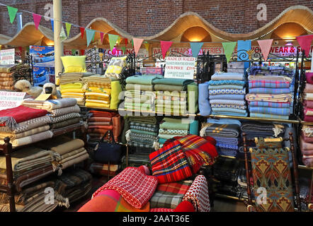 All'interno di Newtown Mercato, Market Street, Newtown, POWYS, GALLES, SY16 2PQ Foto Stock