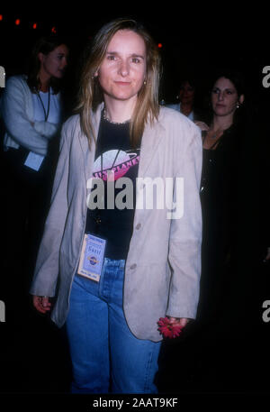 Las Vegas, Nevada, STATI UNITI D'AMERICA 11 marzo 1995 cantante Melissa Etheridge assiste la grande celebrazione di apertura dell'Hard Rock Hotel ospitato da Peter Morgan il 11 marzo 1995 all'Hard Rock Hotel di Las Vegas a Las Vegas, Nevada, USA. Foto di Barry re/Alamy Stock Photo Foto Stock