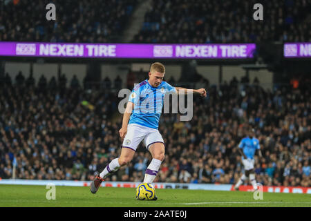 23 novembre 2019, lo Stadio Etihad, Manchester, Inghilterra; Premier League, Manchester City v Chelsea : Kevin De Bruyne (17) del Manchester City durante il gioco Credito: Mark Cosgrove/news immagini Foto Stock