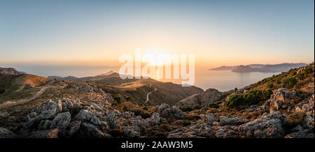 Vista dal Belvedere de Saliccio al tramonto, Piana, Corse-du-Sud, Corsica, Francia Foto Stock