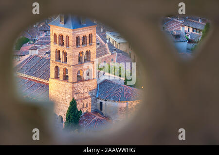 Segovia, vista dalla Cattedrale alla torre campanaria, Spagna Foto Stock