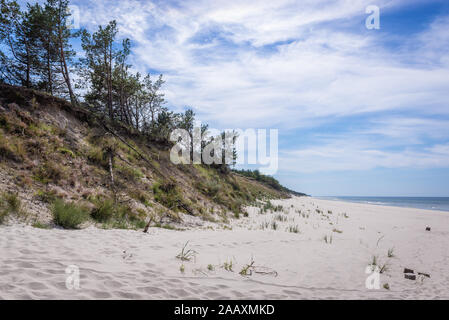 Mar Baltico spiaggia tra Pogorzelica Mrzezyno e frazioni di Gryfice contea in West Pomerania voivodato di Polonia Foto Stock
