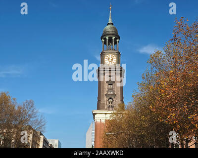 Chiesa principale di Amburgo in Germania denominato St Michaelis chiesa o Michel Foto Stock