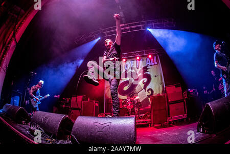 Malato di tutto effettuando al O2 Academy in Bournemouth. Credito: Charlie Raven/Alamy Foto Stock