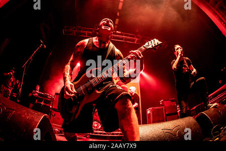 Malato di tutto effettuando al O2 Academy in Bournemouth. Credito: Charlie Raven/Alamy Foto Stock