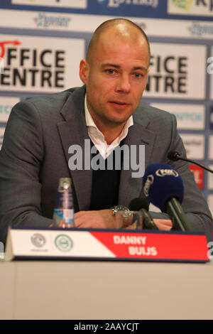 Groningen, Paesi Bassi. 24 Novembre, 2019. GRONINGEN, 24-11-2019, Hitachi la mobilità dei capitali dello stadio di calcio olandese Eredivisie stagione 2019-2020. Groningen - Feyenoord. FC Groningen coach Danny Buijs Credito: Pro scatti/Alamy Live News Foto Stock