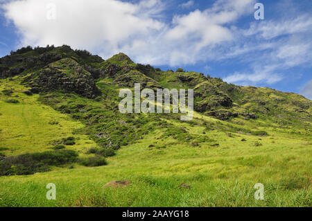 Mokuleia Beach Park, Kaena Point presso la North Shore di Oahu Island, Hawaii, Stati Uniti. Foto Stock