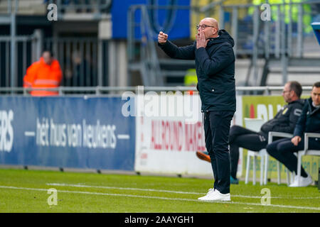 WAALWIJK, Paesi Bassi. 24 Nov, 2019. calcio eredivisie Olandese, stagione 2019-2020, RKC coach Fred Grim, durante la partita RKC - Emmen, Credito: Pro scatti/Alamy Live News Foto Stock