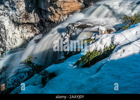 Area di conservazione delle Cascate Inglis Niagara Escarpment Bruce Peninsula Owen Sound Ontario Canada in inverno Foto Stock