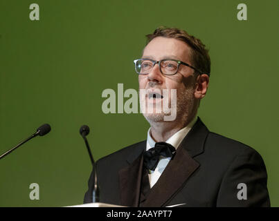 Amburgo, Germania. 29Sep, 2019. Michael Thalheimer, direttore parla al 2019 Douglas Sirk cerimonia del premio per l'attrice Hoss. Credito: Markus Scholz/dpa/Alamy Live News Foto Stock