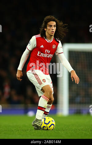 Londra, Regno Unito, 23 novembre. Arsenal il centrocampista Matteo Guendouzi durante la Premier League inglese tra Arsenal e Southampton all'Emirates Foto Stock