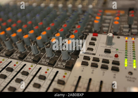 Foto del TV broadcasting, lavorando con video e audio mixer Foto Stock
