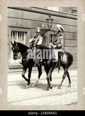 Wilhelm II o di Guglielmo II (1859 - 1941), l'ultimo imperatore tedesco (Kaiser) e il re di Prussia e George V (1865 - 1936), il Re del Regno Unito un Foto Stock