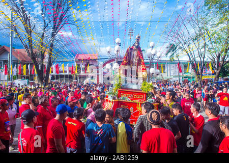 Partecipante al festival Higantes ad Angono Filippine Foto Stock