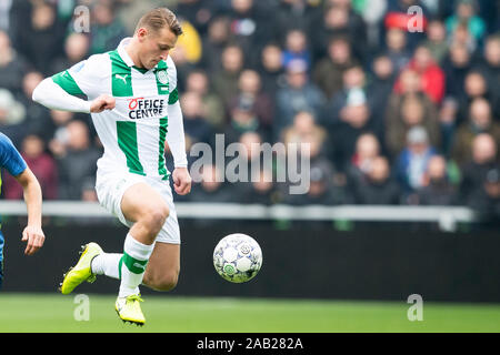 GRONINGEN, 24-11-2019 Euroborg stadium, olandese Eredivisie stagione calcistica 2019/2020 . FC Groningen player Kaj Sierhuis durante la partita FC Groningen - Feyenoord Credito: Pro scatti/Alamy Live News Foto Stock