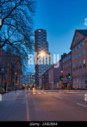 Norra Tornen grattacielo residenziale all'alba, Vasastaden, Norrmalm, Stoccolma, Svezia Foto Stock