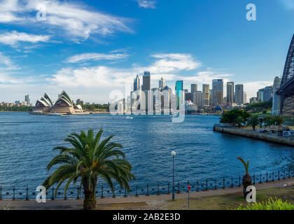 Il Porto di Sydney inclusa la Opera House di Sydney Foto Stock