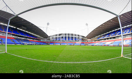 Il 16 novembre 2019, Università di Bolton Stadium, Bolton, Inghilterra; Sky scommessa lega 1, Bolton Wanderers v MK Dons : vista interna dell'Università di Bolton stadium Credito: Conor Molloy/news immagini Foto Stock