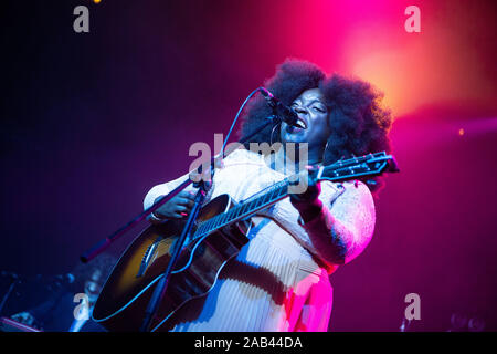 Yola in concerto all' Alcatraz, Milano. Foto di Davide Merli Foto Stock