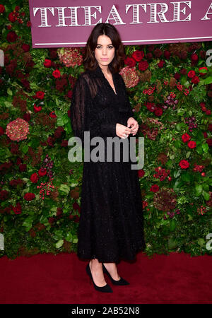 Gordon Gala frequentando il sessantacinquesimo Evening Standard Theatre Awards at The London Coliseum, Londra. Foto Stock