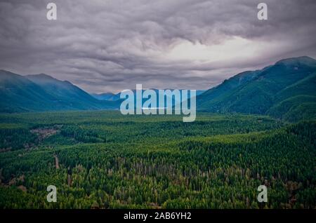 La vista dalla cima di Rattlesnake listello in Washington. Foto Stock