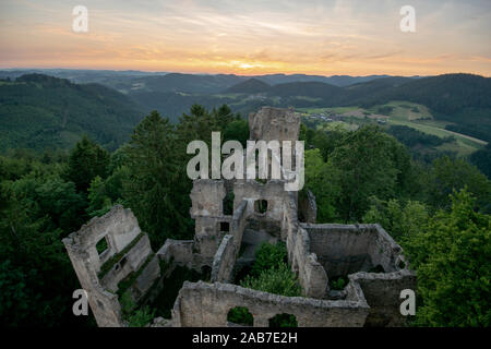 Rovina del castello in Austria Foto Stock