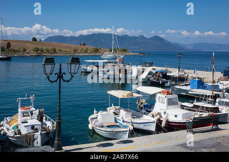 Harbour, Perdika Aegina, Saronic Islands, Greek Islands, Greece, Europe Foto Stock