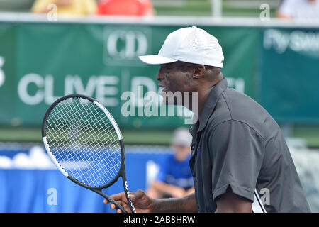 Delray Beach, FL, Stati Uniti d'America. 24 Novembre, 2019. La guarnizione assiste il 30TH Annuale Chris Evert Pro-Celebrity classico del tennis al Delray Beach Tennis Center il 24 novembre 2019 in Delray Beach, Florida. Credito: Mpi10/media/punzone Alamy Live News Foto Stock